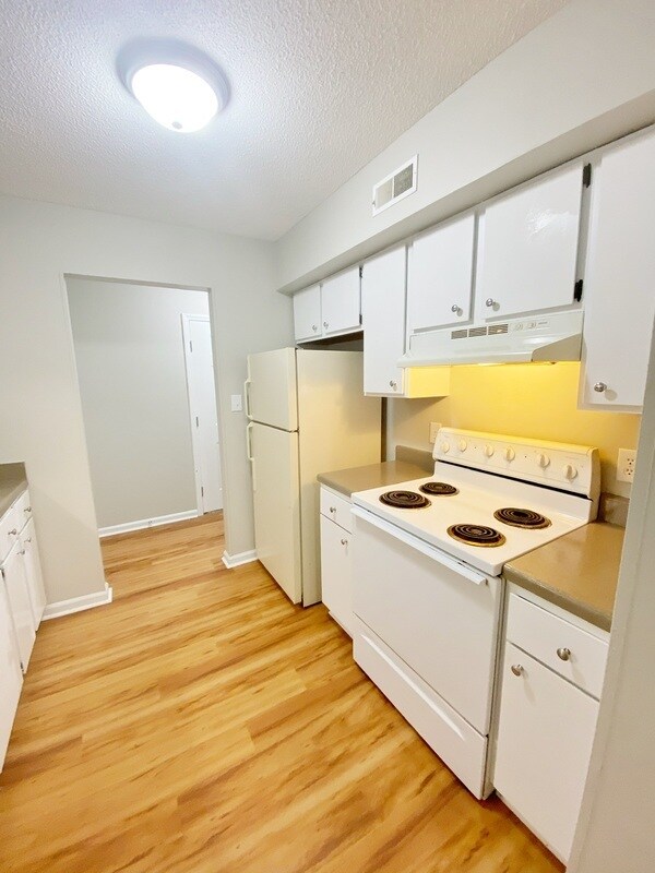 Building Photo - 4201 Greencastle Ct