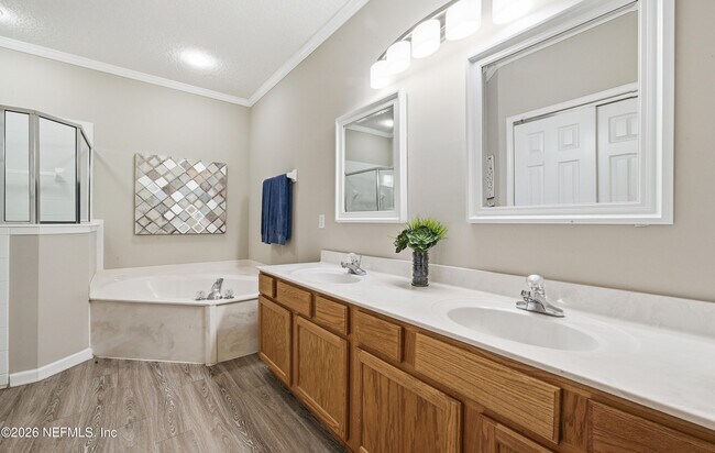 Building Photo - 1730 Cross Pines Dr