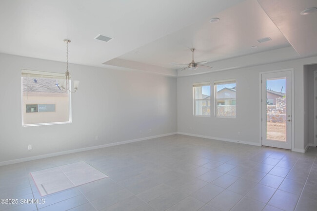 Building Photo - 5017 Sand Strm Rd