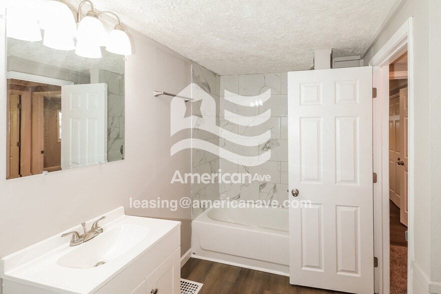 Building Photo - 1013 O Brien St