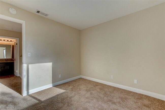 Building Photo - 9540 Sunken Reef Cir