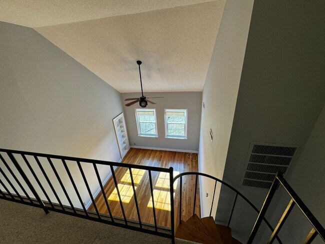 Building Photo - Experience Elevated Living in Arlington, VA