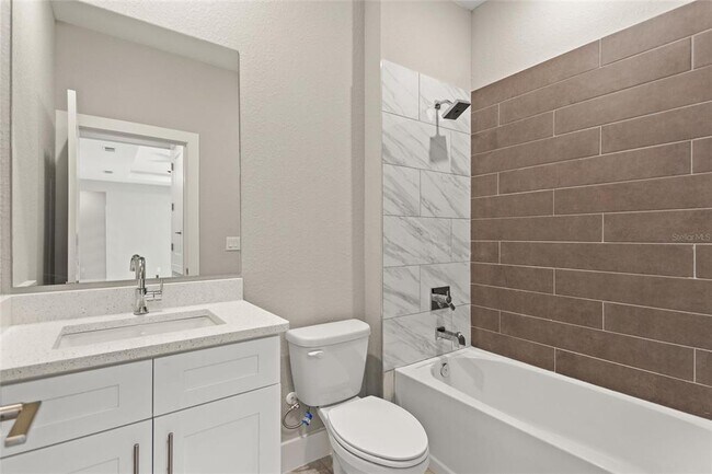 Building Photo - 3327 Trapper Ln