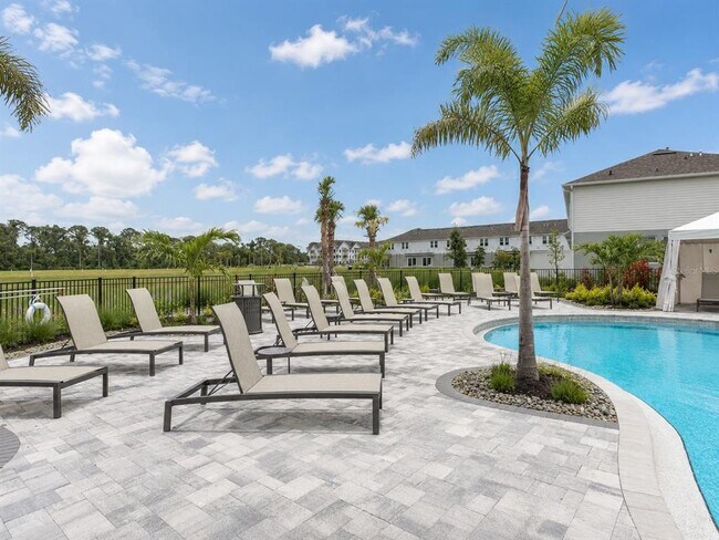 Building Photo - 15144 Cuzcorro Ct
