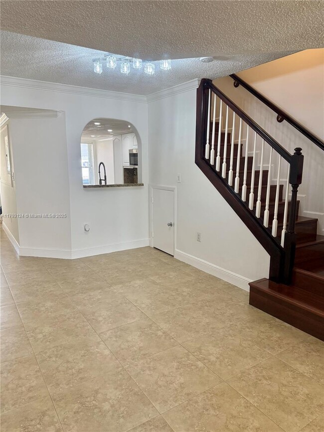 Building Photo - 1153 NW 123rd Ct
