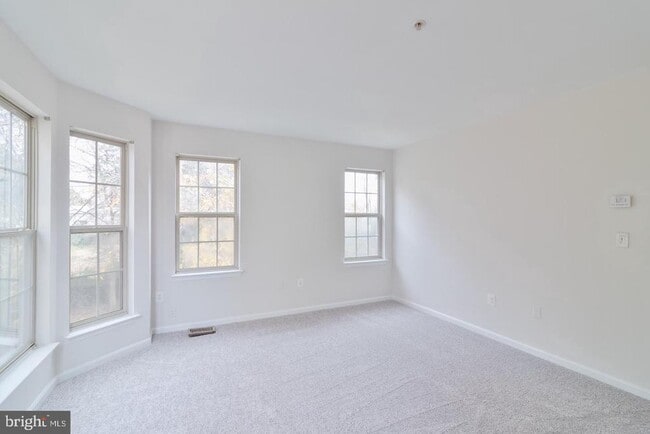 Building Photo - 21174 Domain Terrace