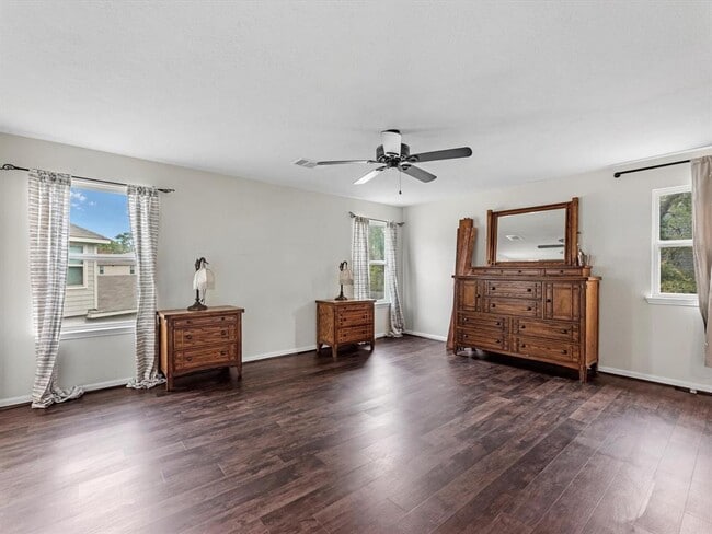 Building Photo - 14203 Broad Cypress Ct