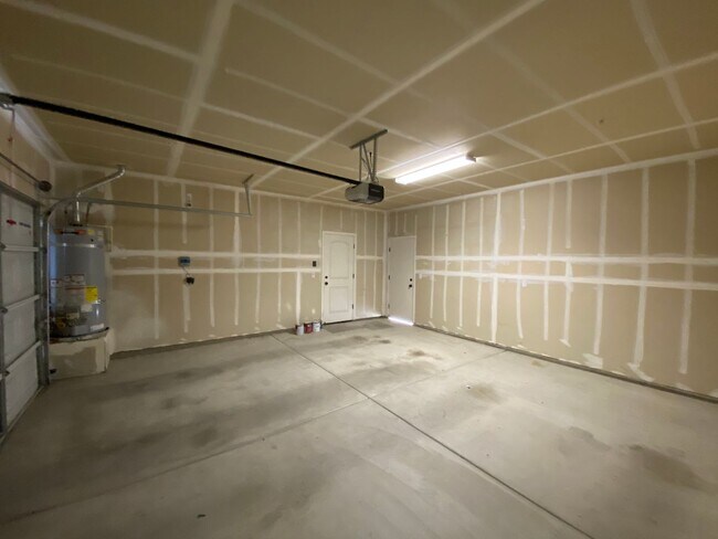 Building Photo - Ashton Park home coming soon!