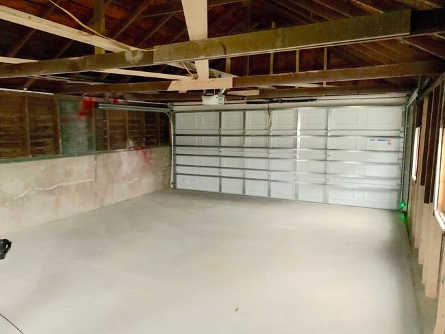 Building Photo - 113 Saint Anthony St N