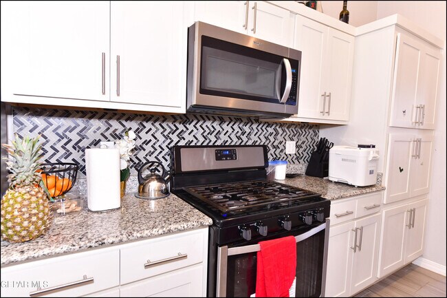 Building Photo - 14512 Charles Foster Ave