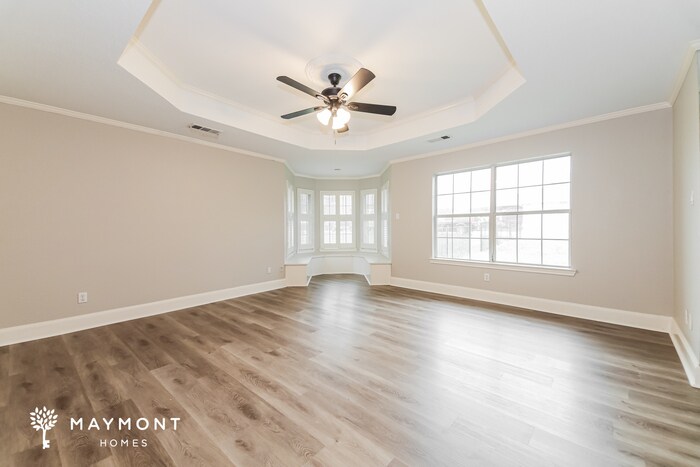 Building Photo - 10598 Bradley Cir