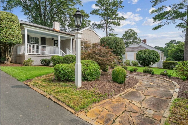 Building Photo - Charming Raleigh Retreat: 4-Bedroom Haven ...