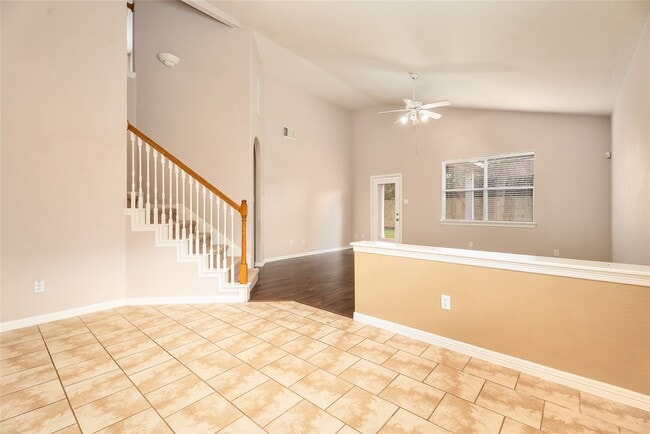Building Photo - 6177 New Castle Ln