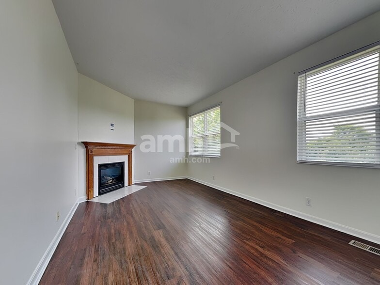 Building Photo - 7432 Big Horn Ct