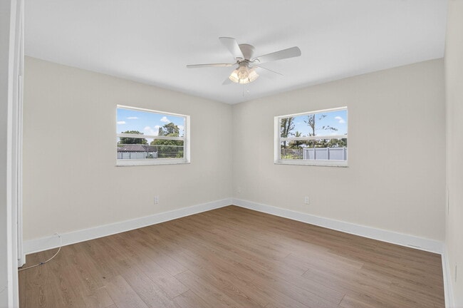 Building Photo - 22203 Aquila St