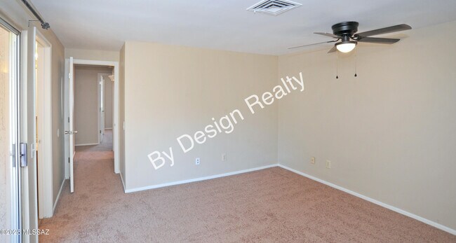 Building Photo - 7230 N Ulene Pl