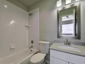 Building Photo - 9802 Hundred Oaks Cir