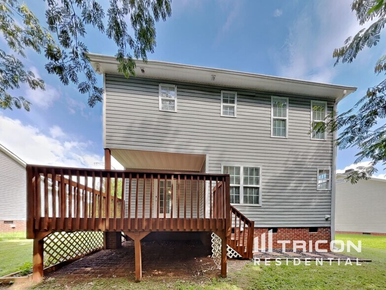 Building Photo - 172 Muirfield Ridge Dr