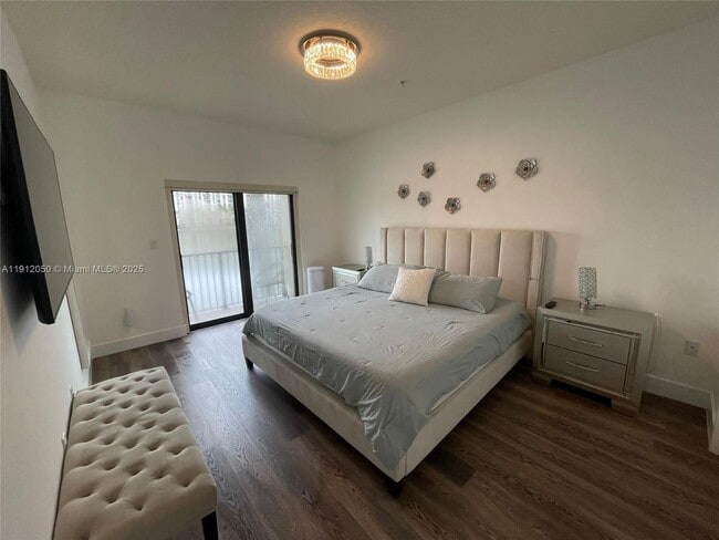 Building Photo - 4670 NW 84th Ave