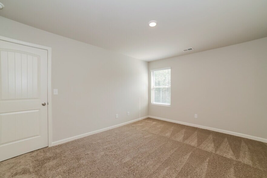 Building Photo - 1021 Summer Cypress Dr