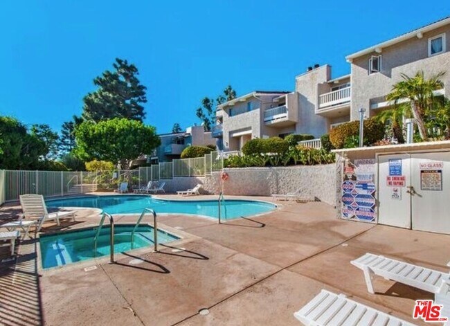 Building Photo - 28266 Rey De Copas Ln