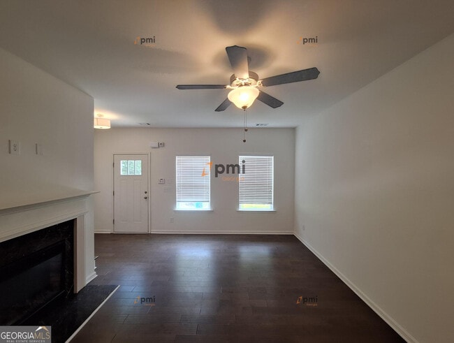 Building Photo - 861 Ambient Way