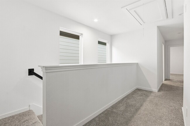 Building Photo - 12330 Basilwood Dr