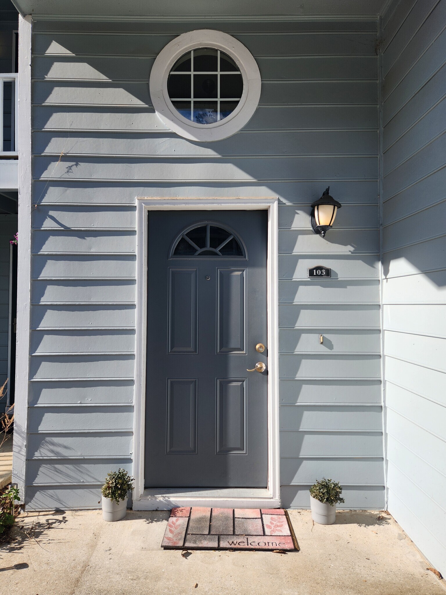 Building Photo - 4000 Riverlook Pky SE