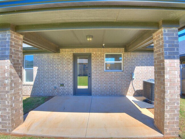 Building Photo - 16128 Quiet Storm Dr