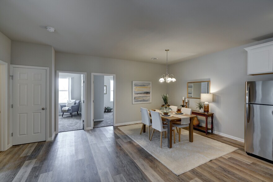 Building Photo - 644 McKay Way