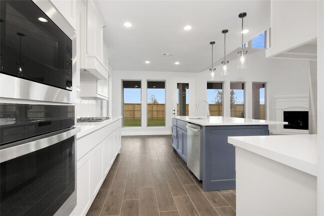 Building Photo - 7510 Snowfield Peak Ln