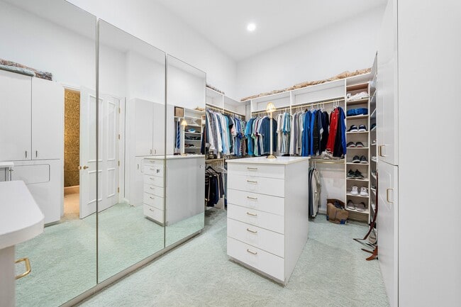 Building Photo - 2525 S Ocean Blvd