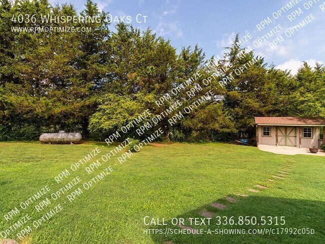 Building Photo - 4036 Whispering Oaks Ct