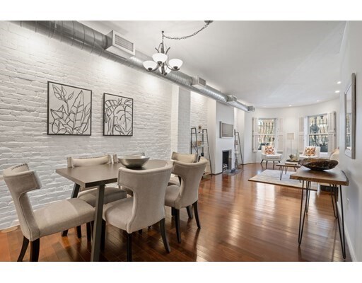 Building Photo - 1690 Washington St