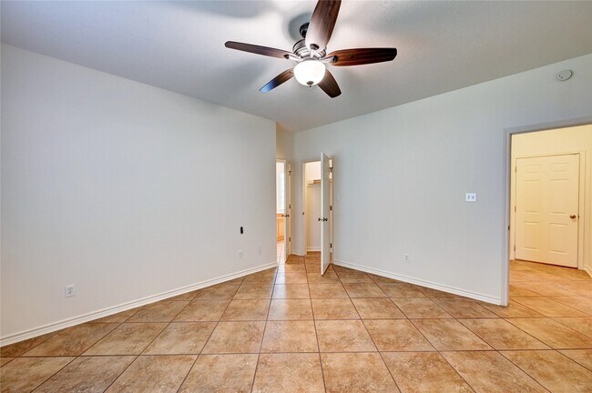 Building Photo - 12959 N Puffin Ln