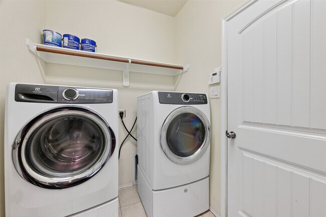 Building Photo - 3415 Hardley Meadow Ct