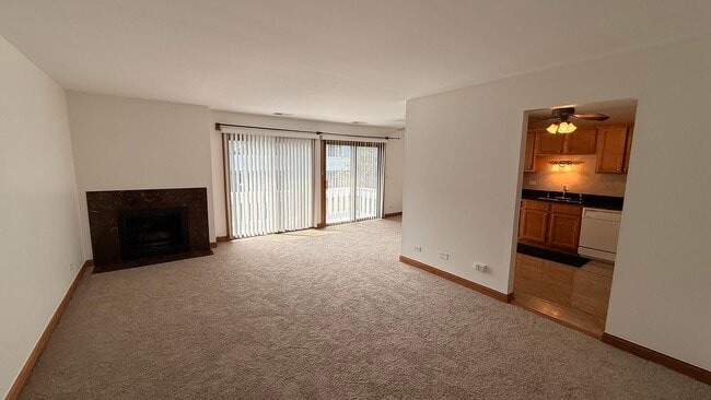 Building Photo - 220 Oak Knoll Ct