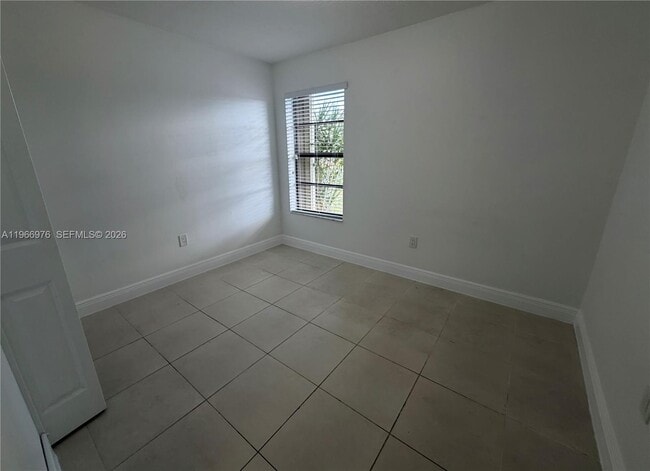 Building Photo - 426 NW 134th Ct