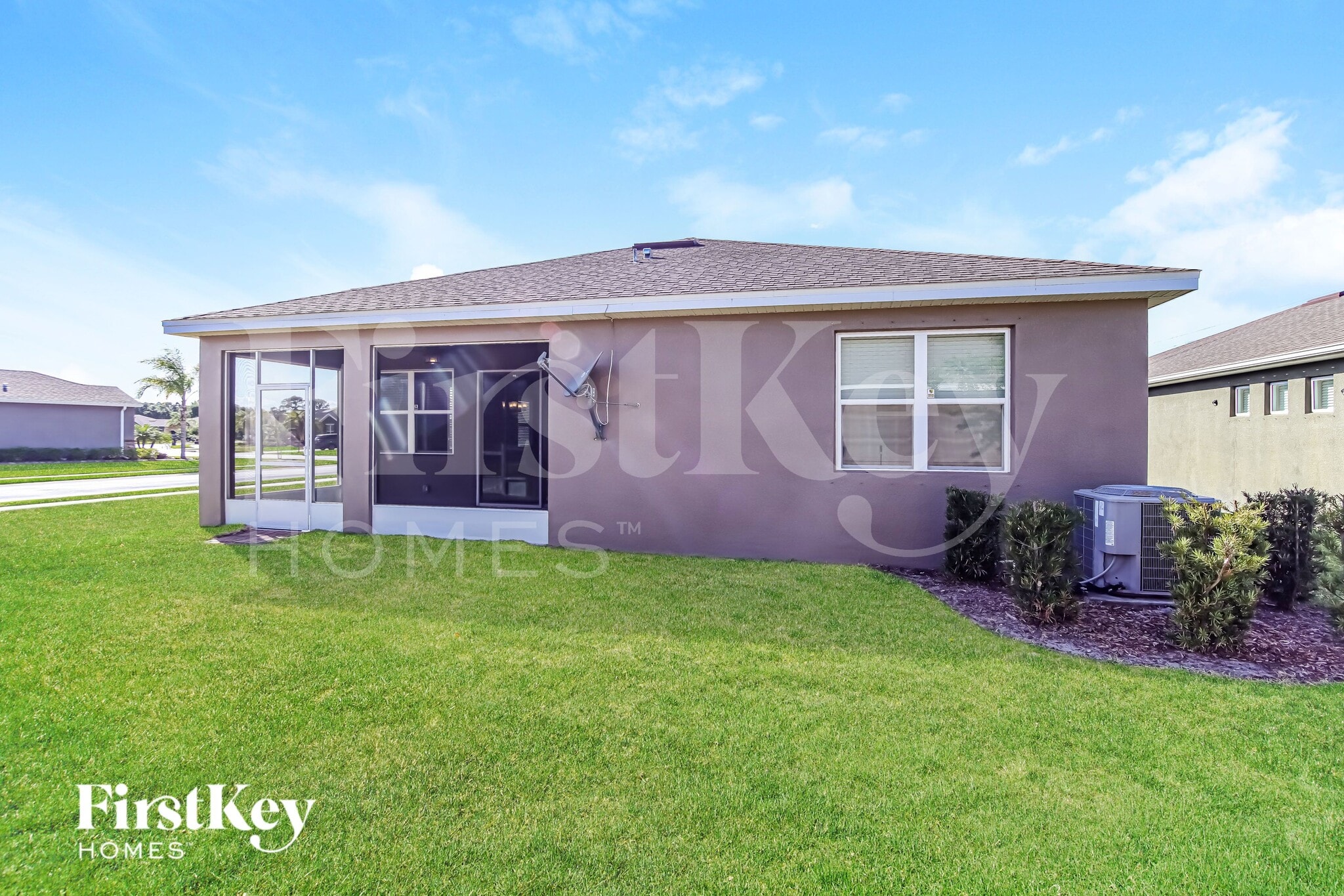 Building Photo - 740 Remington Green Dr SE