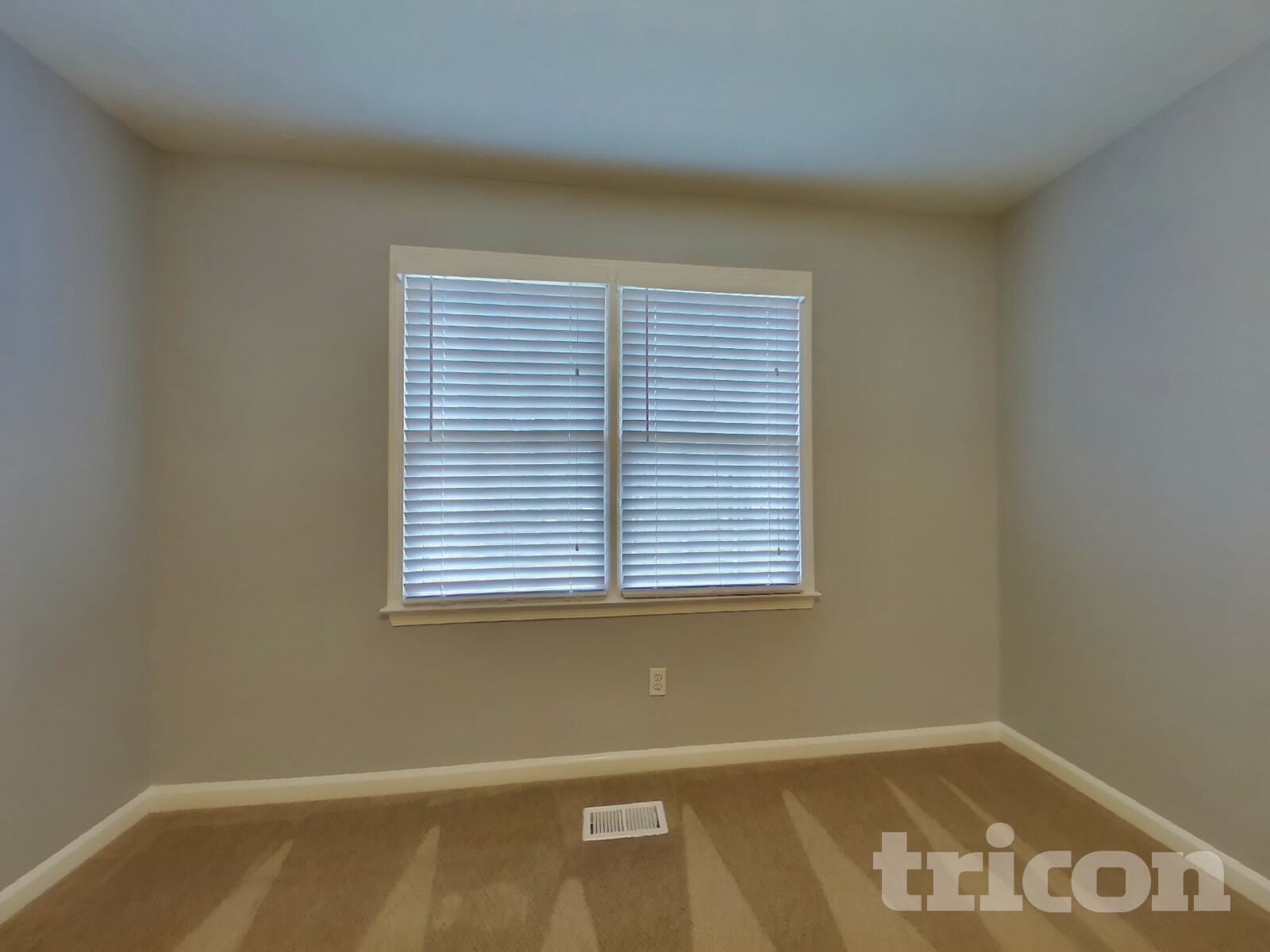 Building Photo - 411 Stewart Dr