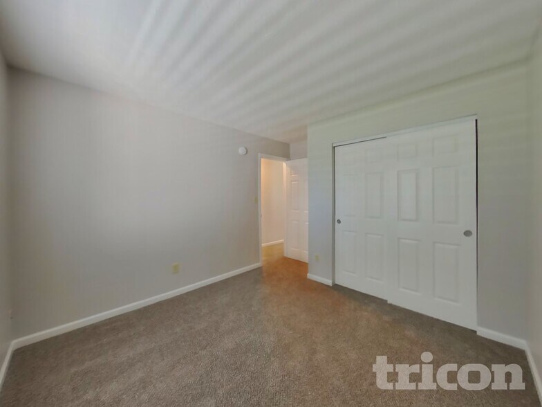 Building Photo - 774 Appaloosa Dr