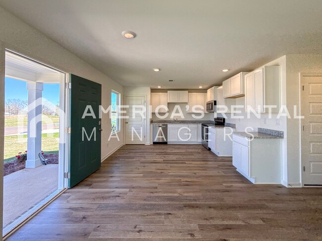 Building Photo - Modern 3 Bed, 2 Bath New Construction Home...