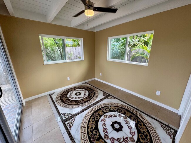 Building Photo - Rarely available 4 bed, 3 bath w/ a pool i...