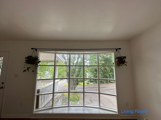 Primary Photo - 22 Grandview Ter