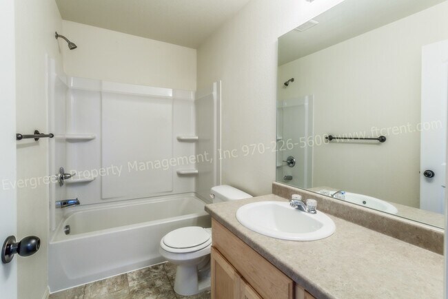 Building Photo - 318 Cherryridge Dr