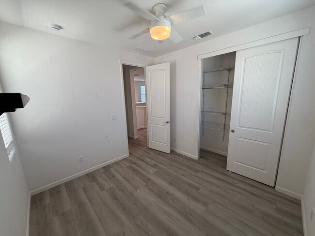 Building Photo - 3554 Sardinia Island Way