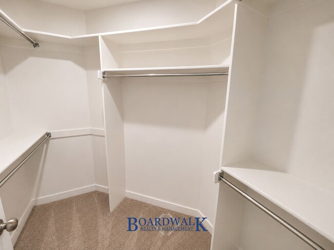 Building Photo - 5623 Coastal Ridge Ln