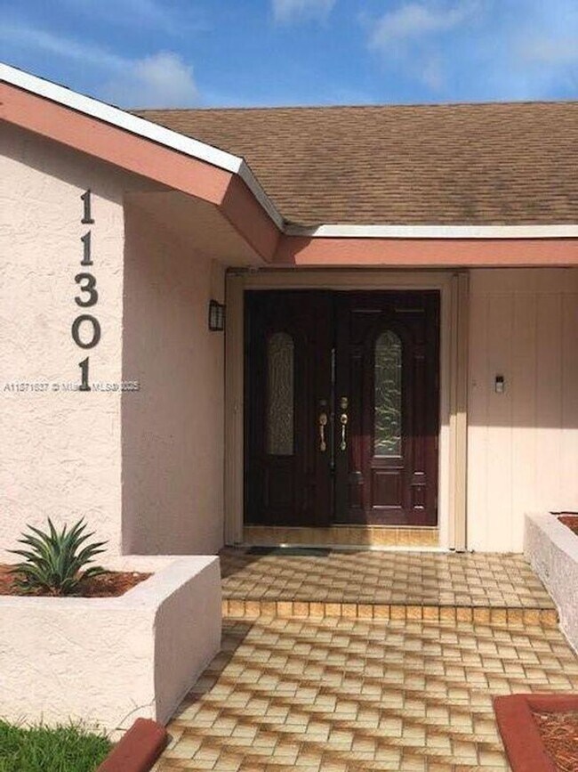 Building Photo - 13005 SW 119th Terrace