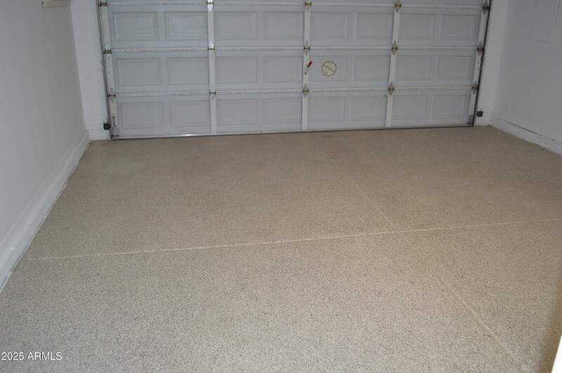 Building Photo - 3080 N 87th Way