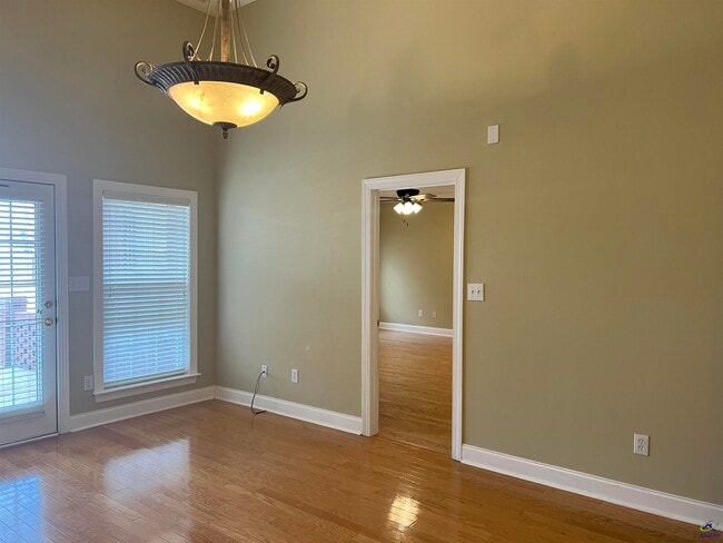 Building Photo - 104 Prestige Dr